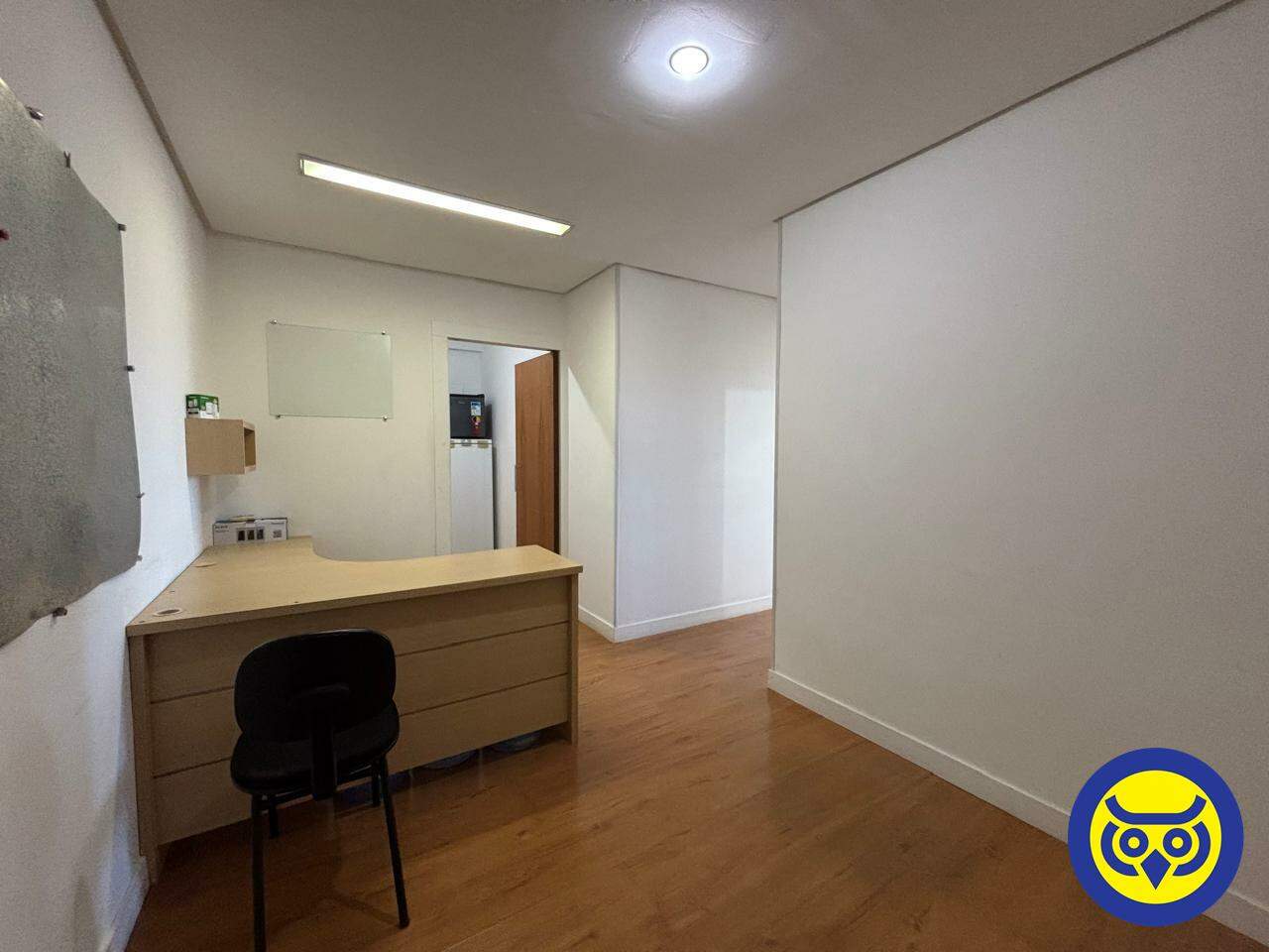 Sala para aluguel no Centro: 