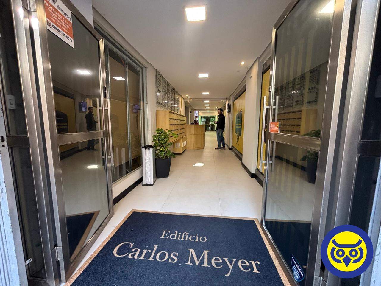 Sala para aluguel no Centro: 