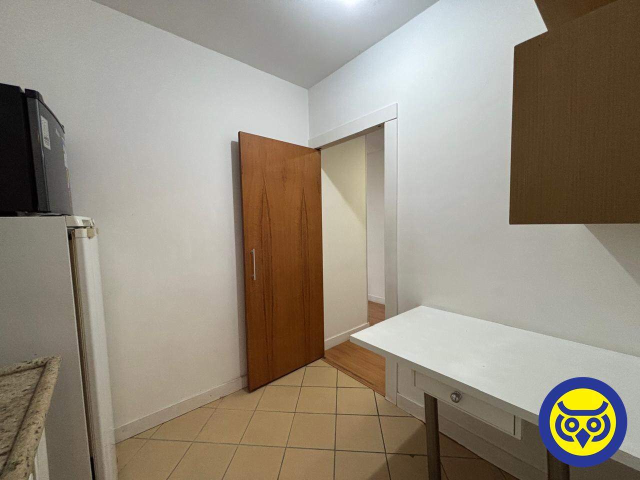 Sala para aluguel no Centro: 