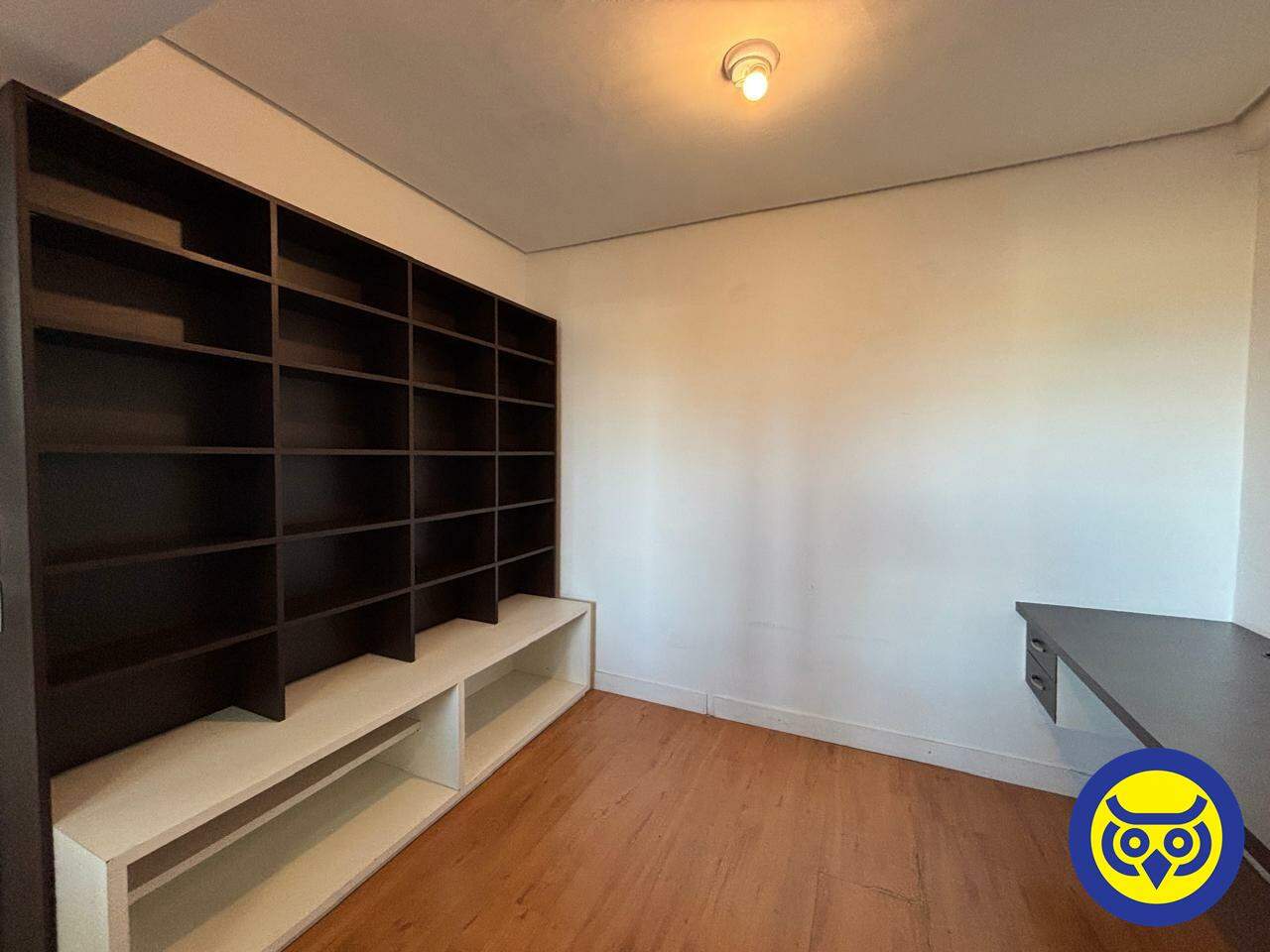 Sala para aluguel no Centro: 
