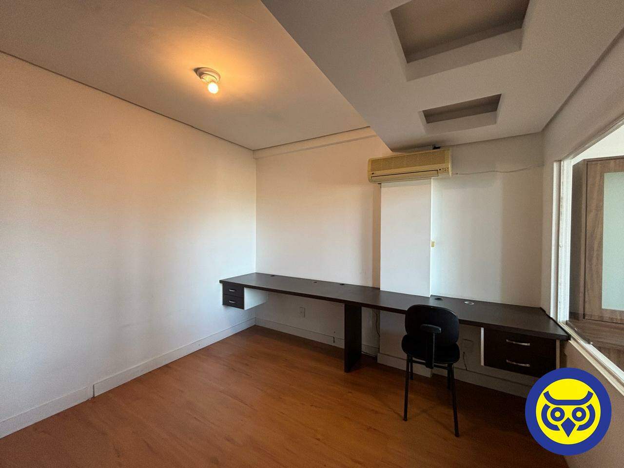 Sala para aluguel no Centro: 