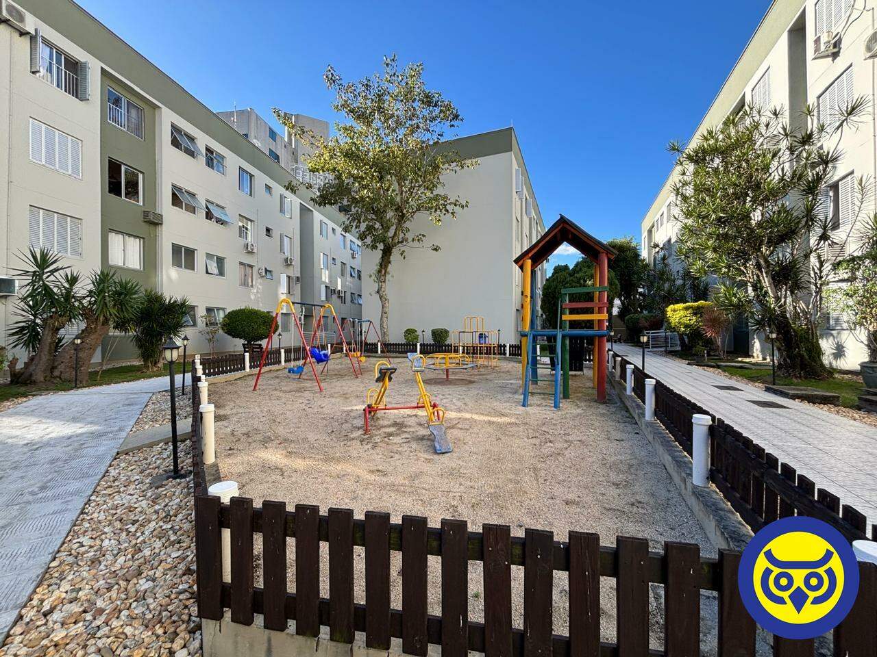 Apartamento para aluguel no Agronômica: 