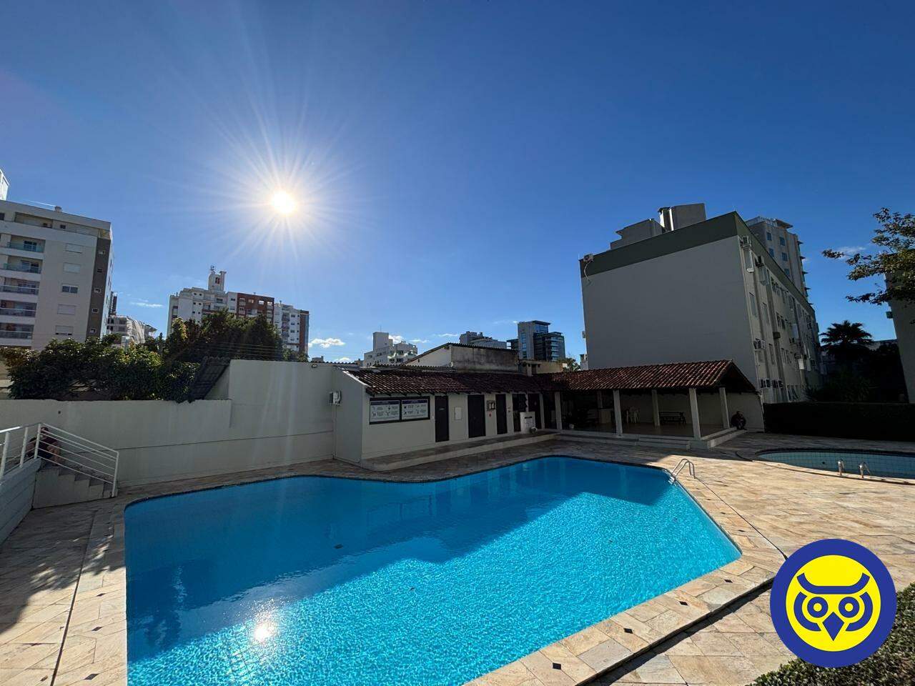 Apartamento para aluguel no Agronômica: 