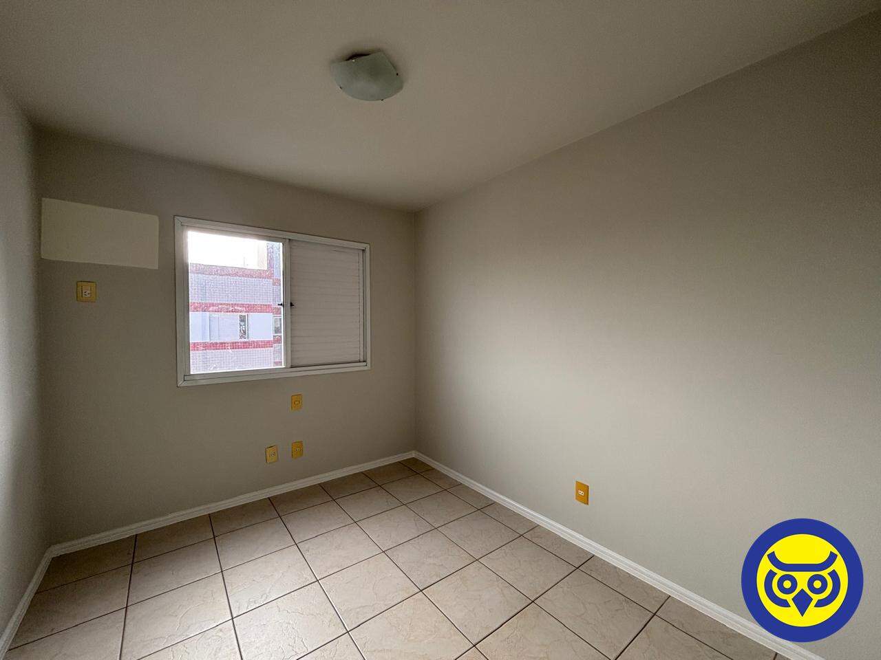 Apartamento para aluguel no Trindade: 