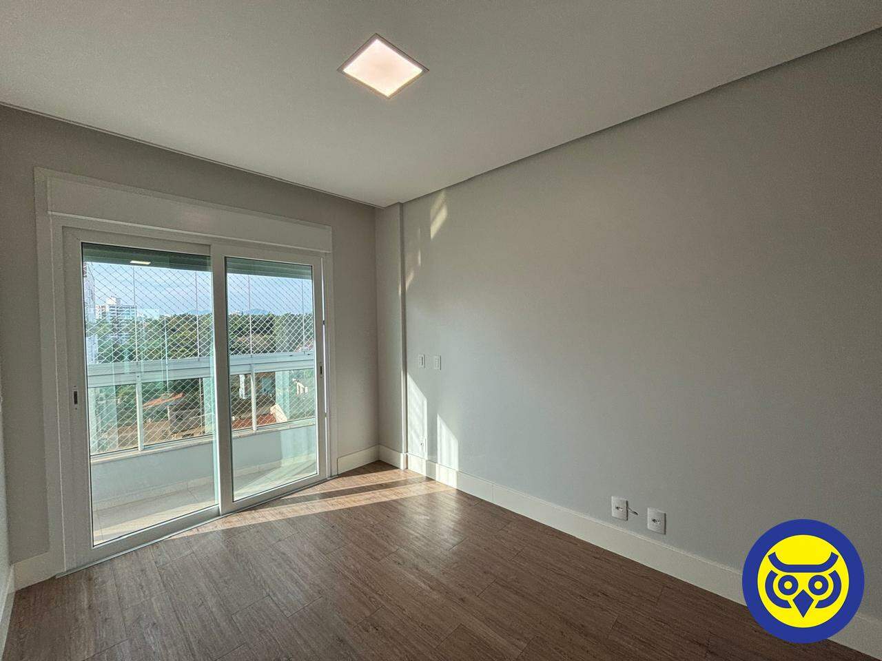 Apartamento para aluguel no Agronômica: