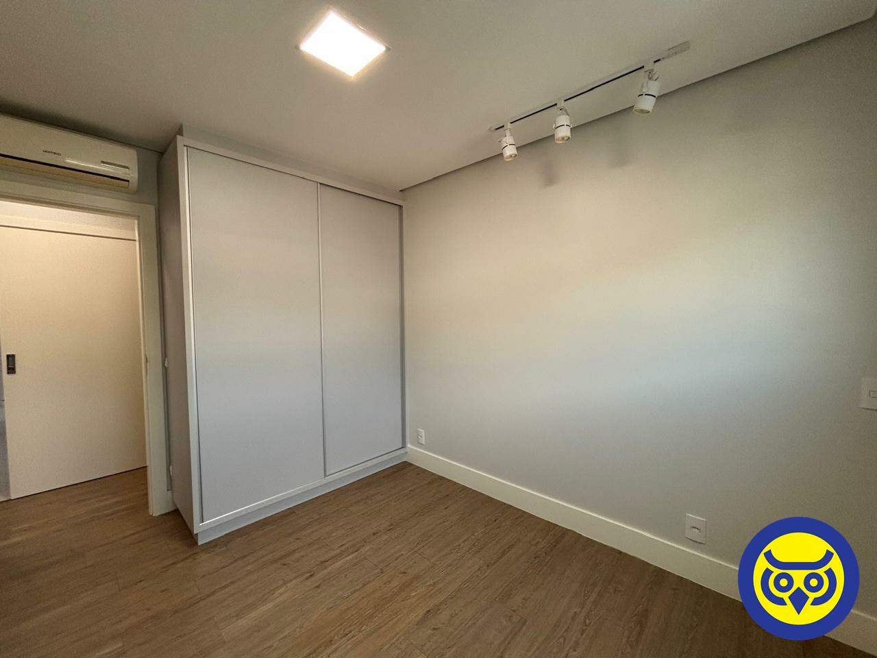 Apartamento para aluguel no Agronômica: