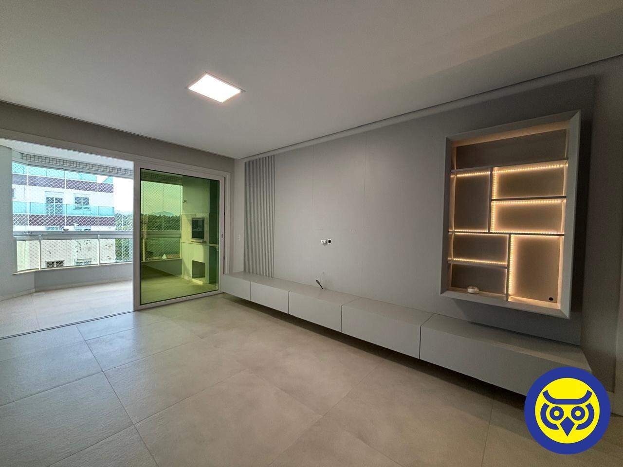 Apartamento para aluguel no Agronômica: 