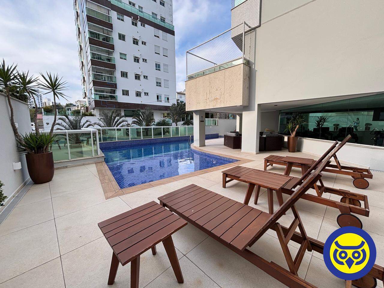 Apartamento para aluguel no Agronômica: