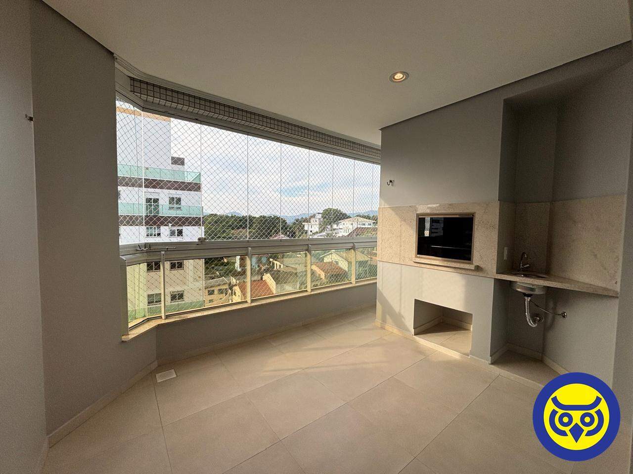Apartamento para aluguel no Agronômica: