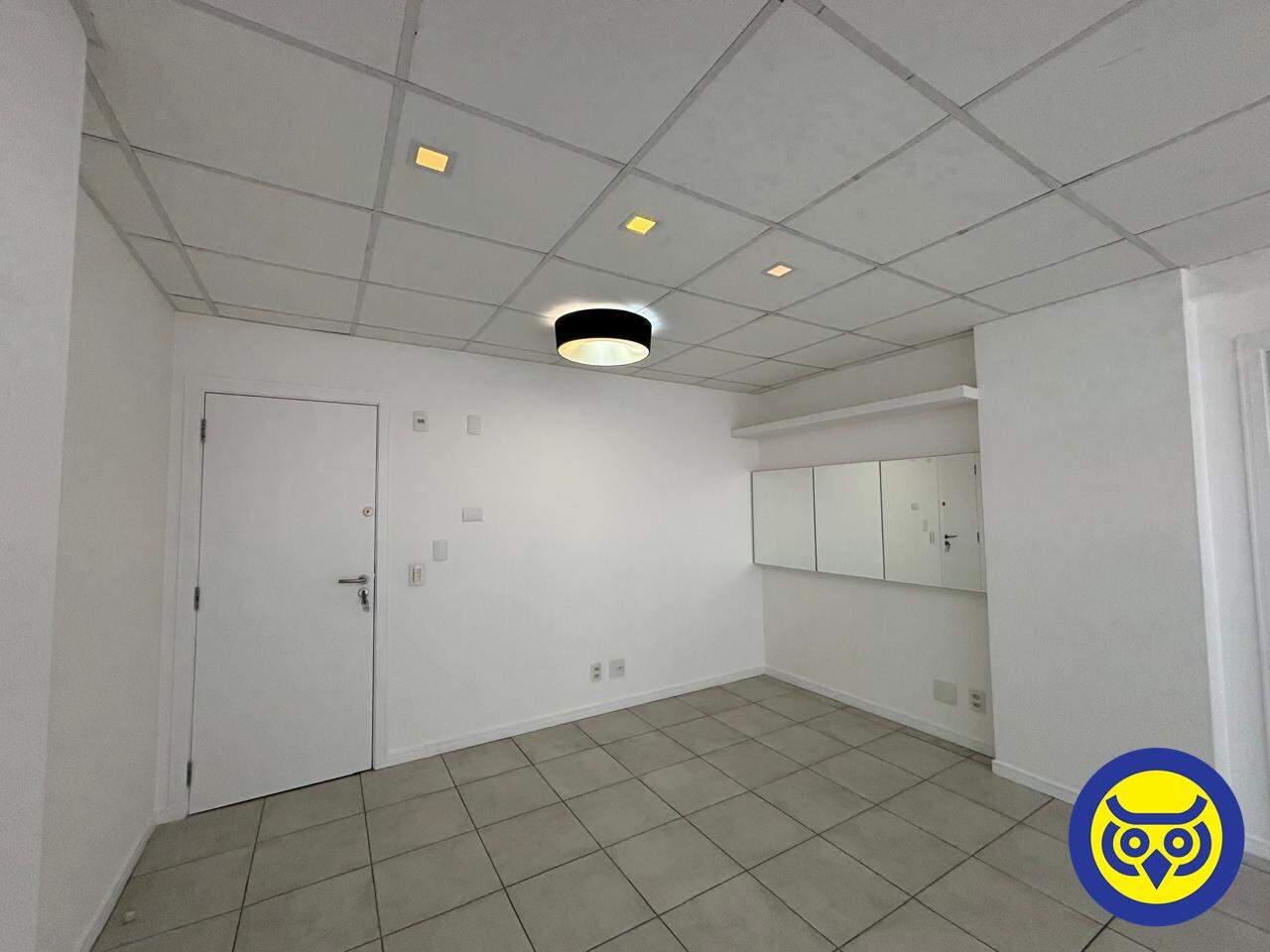 Sala para aluguel no Centro: