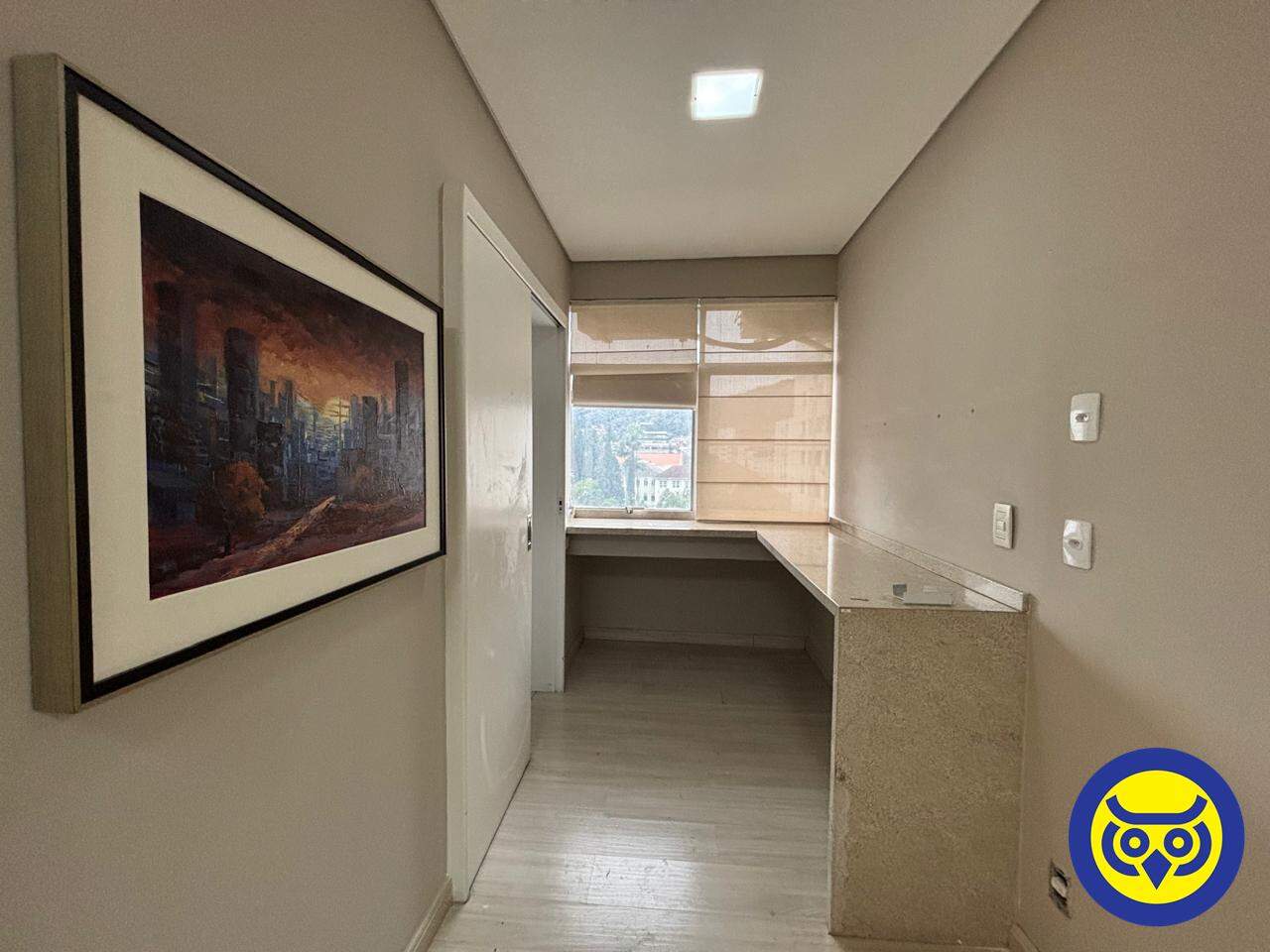 Sala para aluguel no Centro: