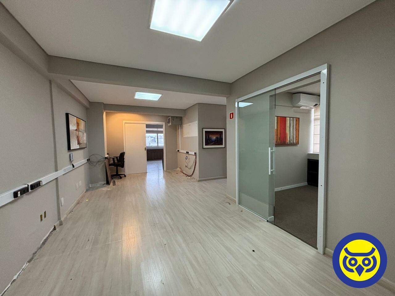Sala para aluguel no Centro: