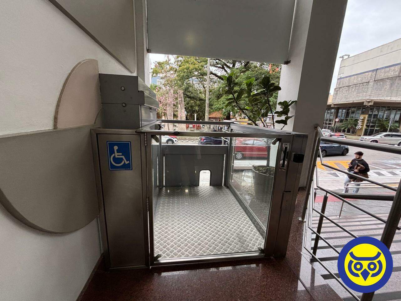 Sala para aluguel no Centro: