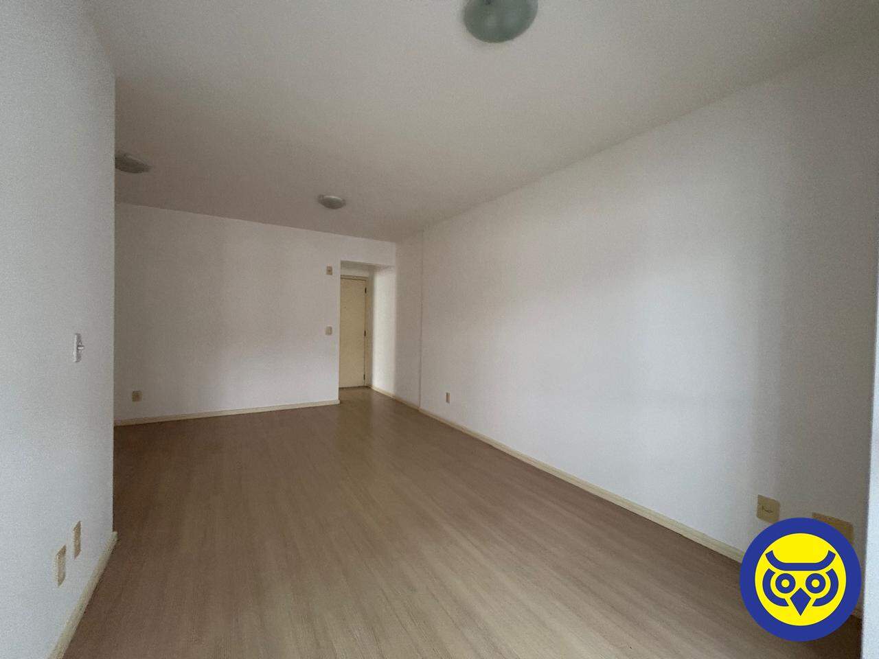 Apartamento para aluguel no Trindade: 