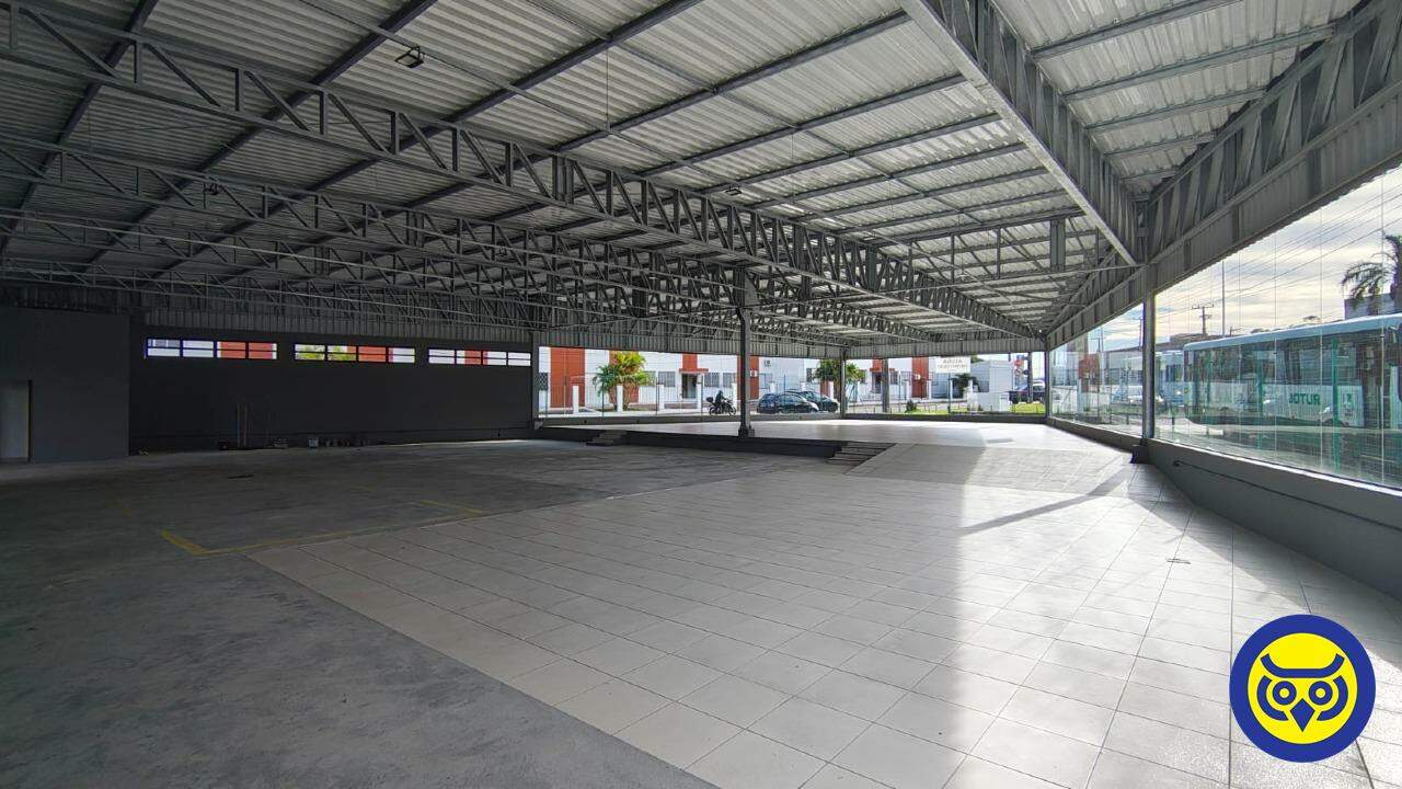 Galpão para aluguel no Capoeiras: