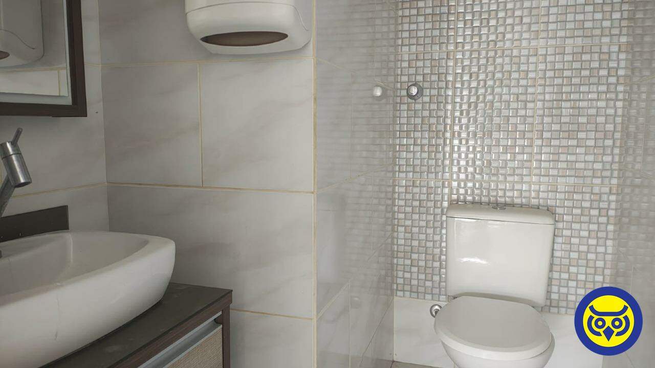 Sala para aluguel no Centro: 