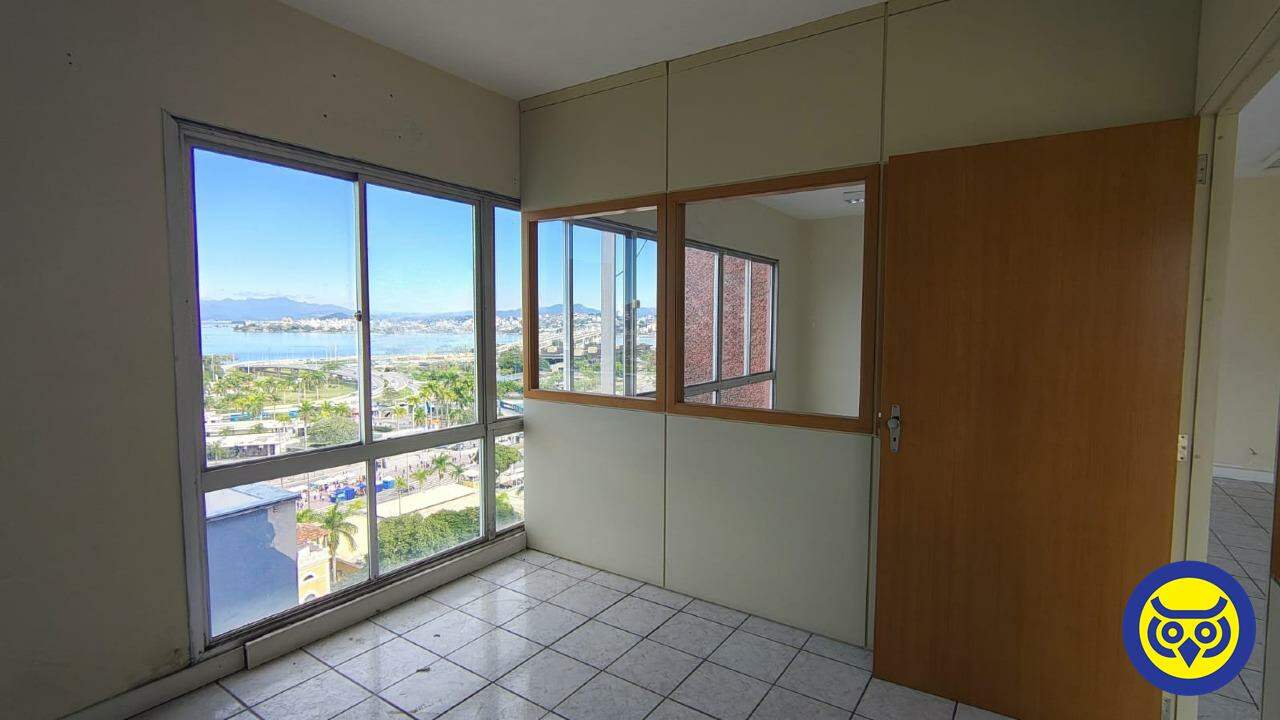 Sala para aluguel no Centro: 