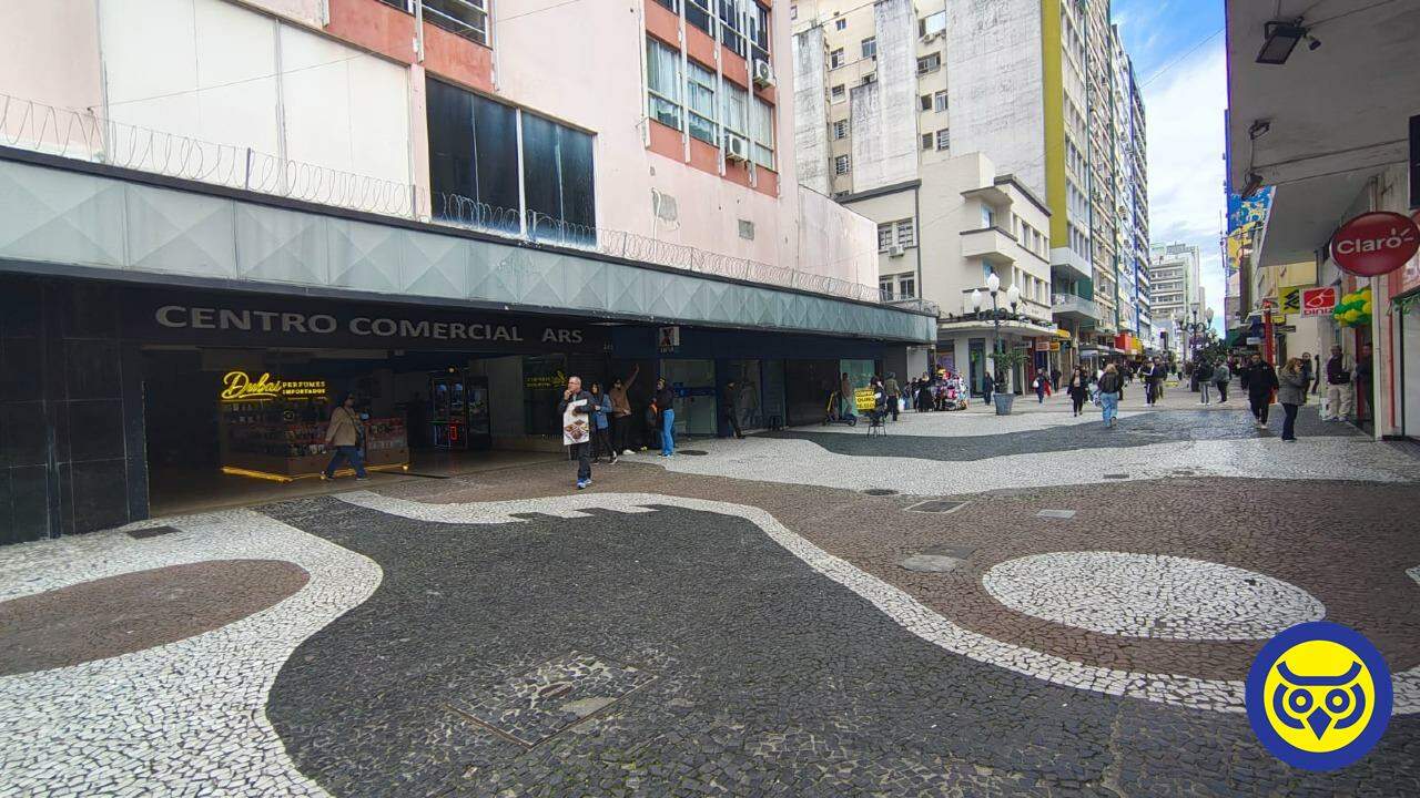 Sala para aluguel no Centro: 