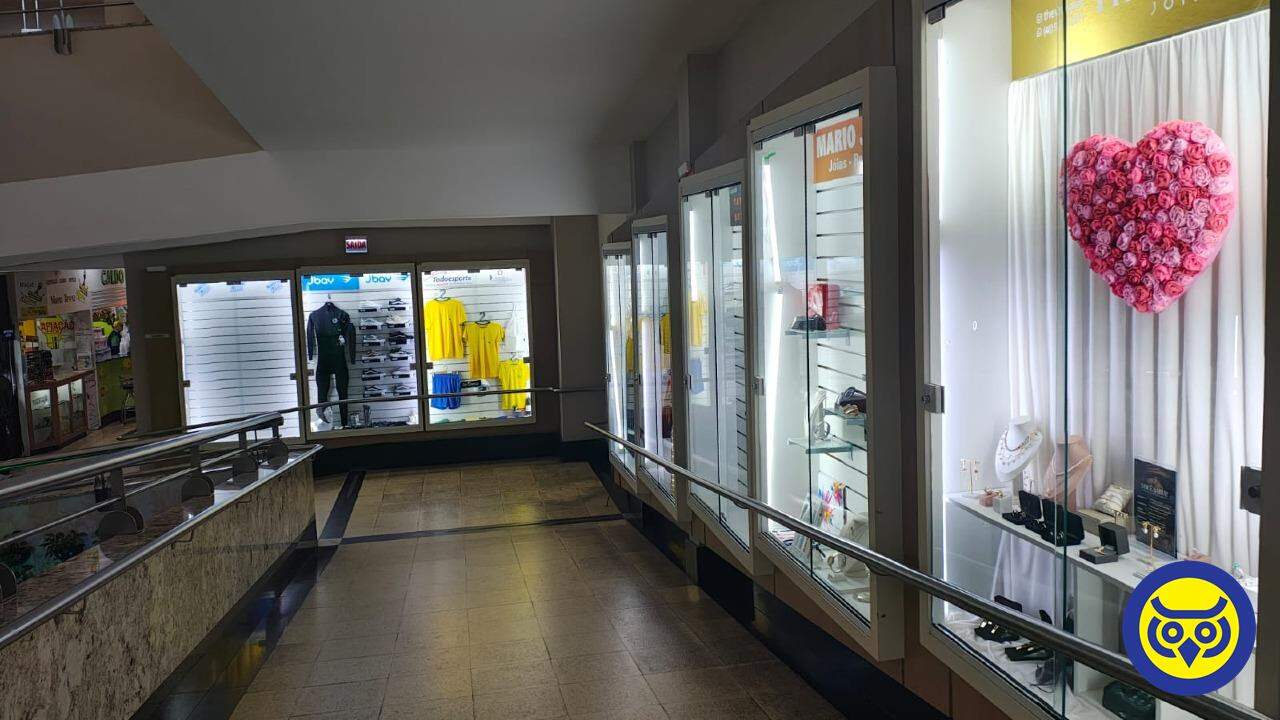Sala para aluguel no Centro: 
