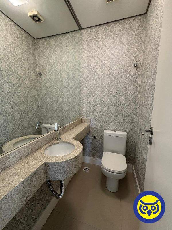 Apartamento para aluguel no Centro: 