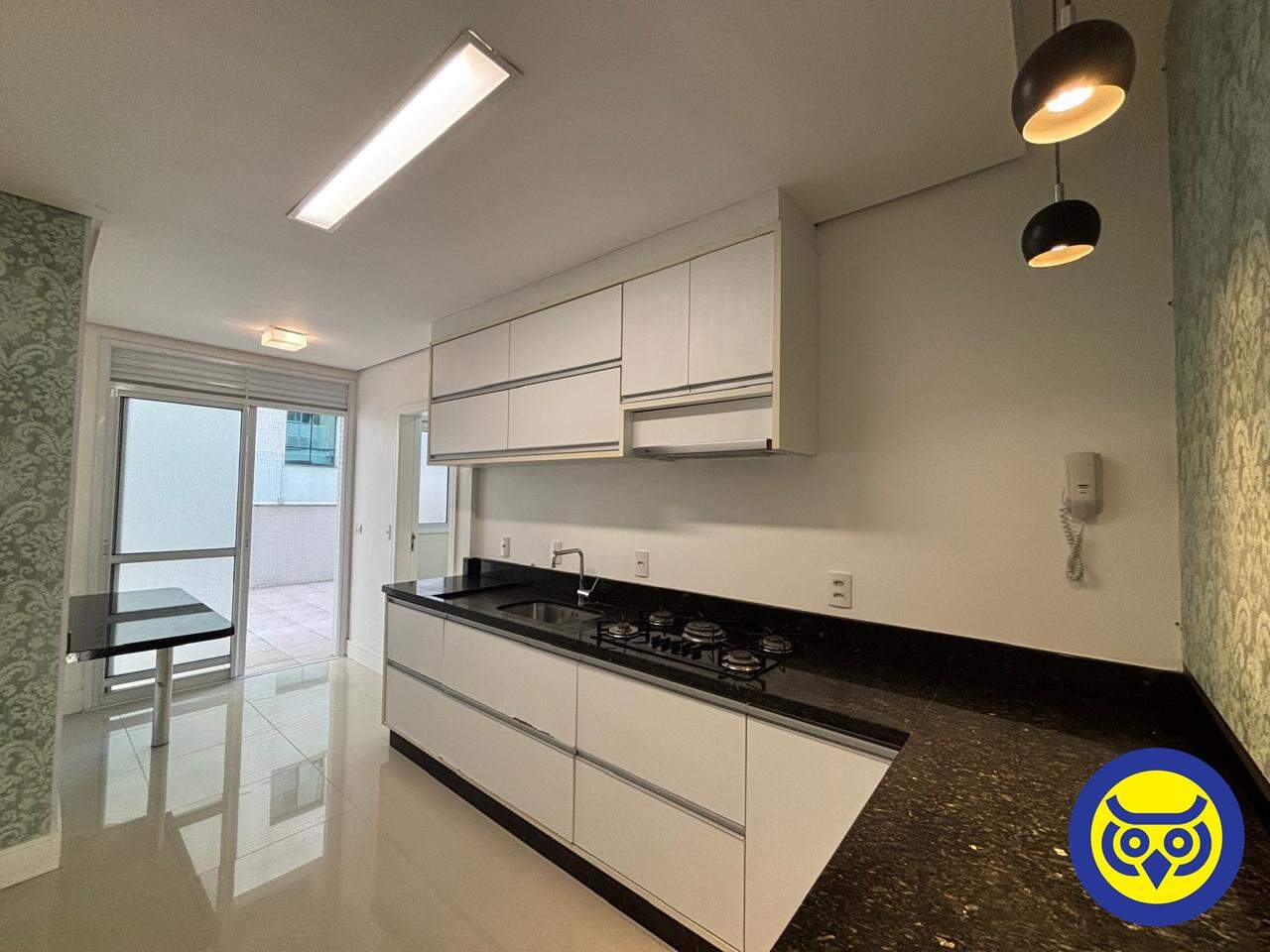 Apartamento para aluguel no Centro: 