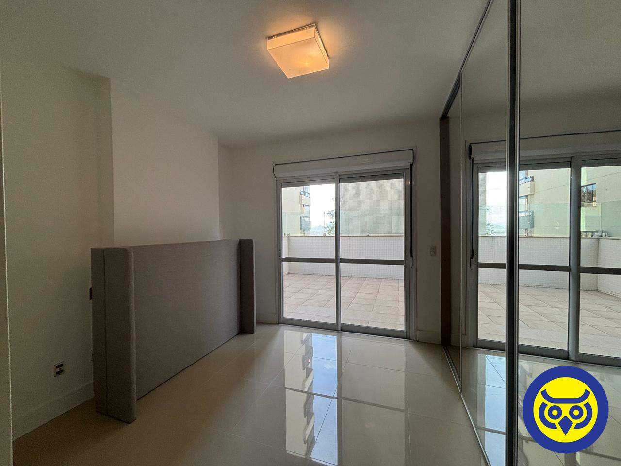 Apartamento para aluguel no Centro: 