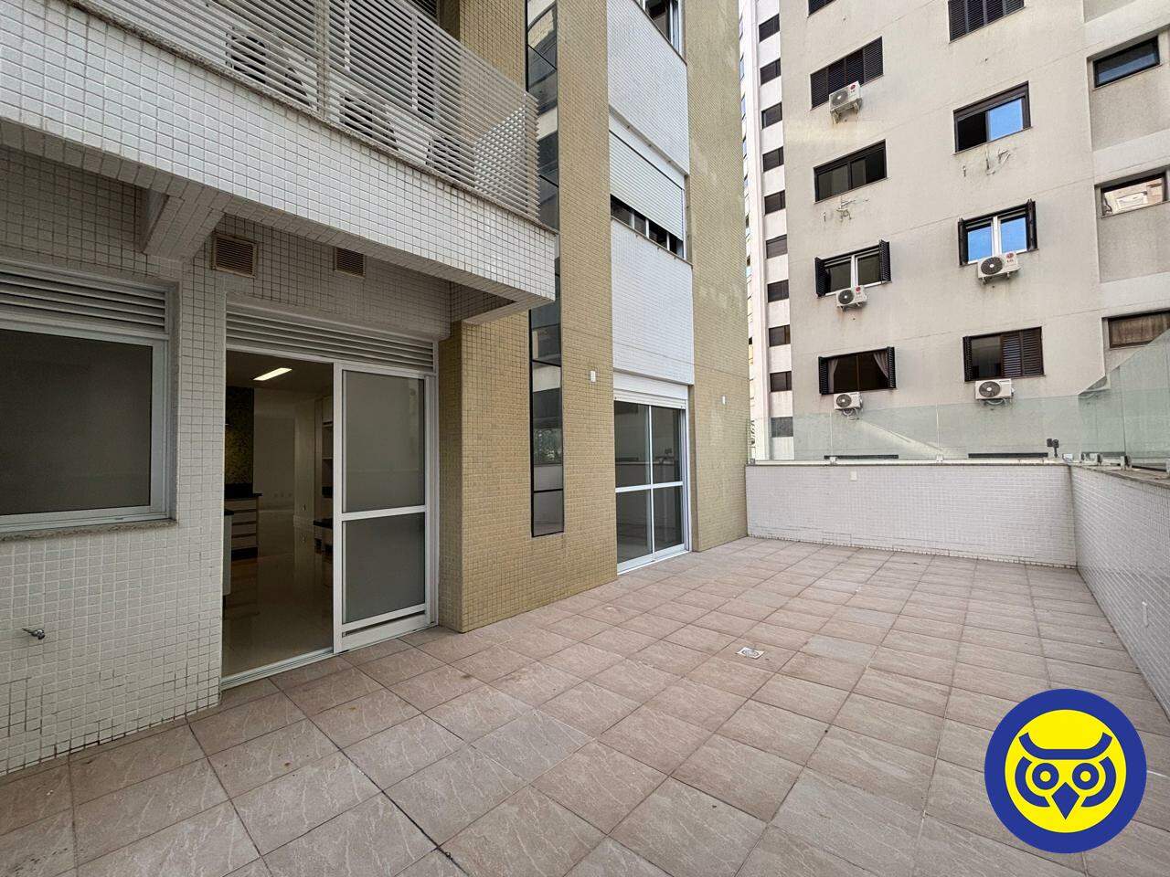 Apartamento para aluguel no Centro: 