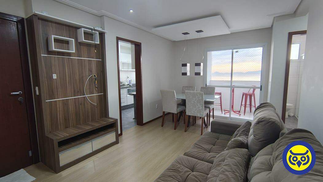 Apartamento para aluguel no Barreiros: 