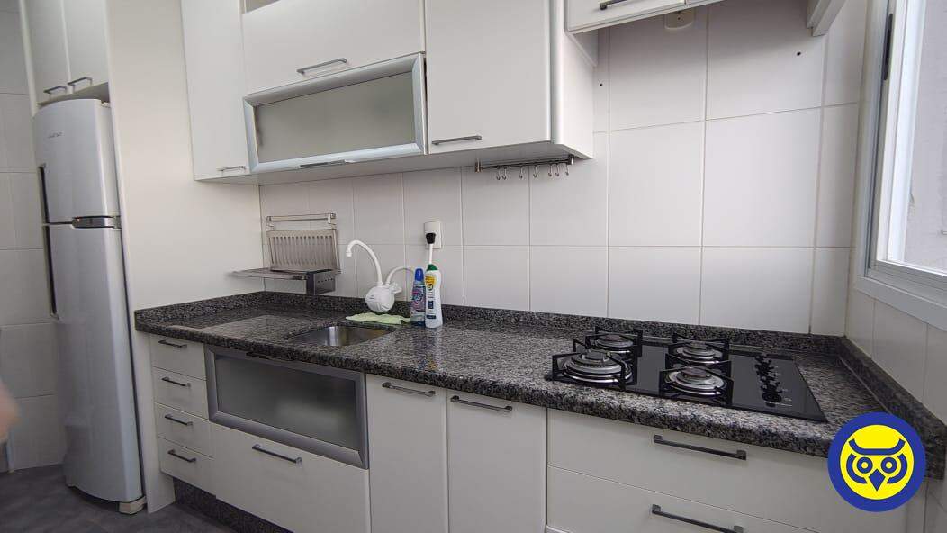 Apartamento para aluguel no Barreiros: 