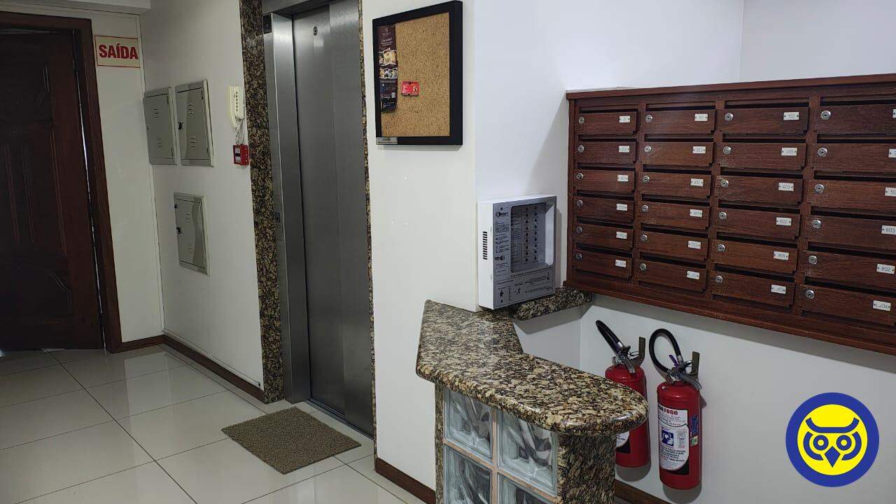 Apartamento para aluguel no Barreiros: 