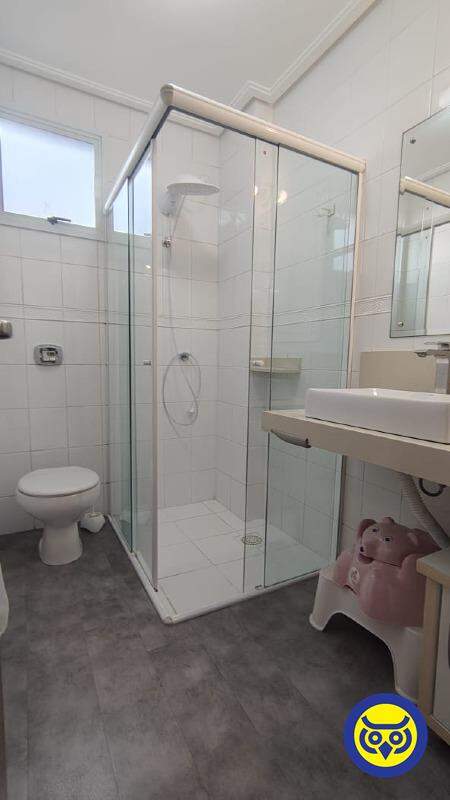 Apartamento para aluguel no Barreiros: 