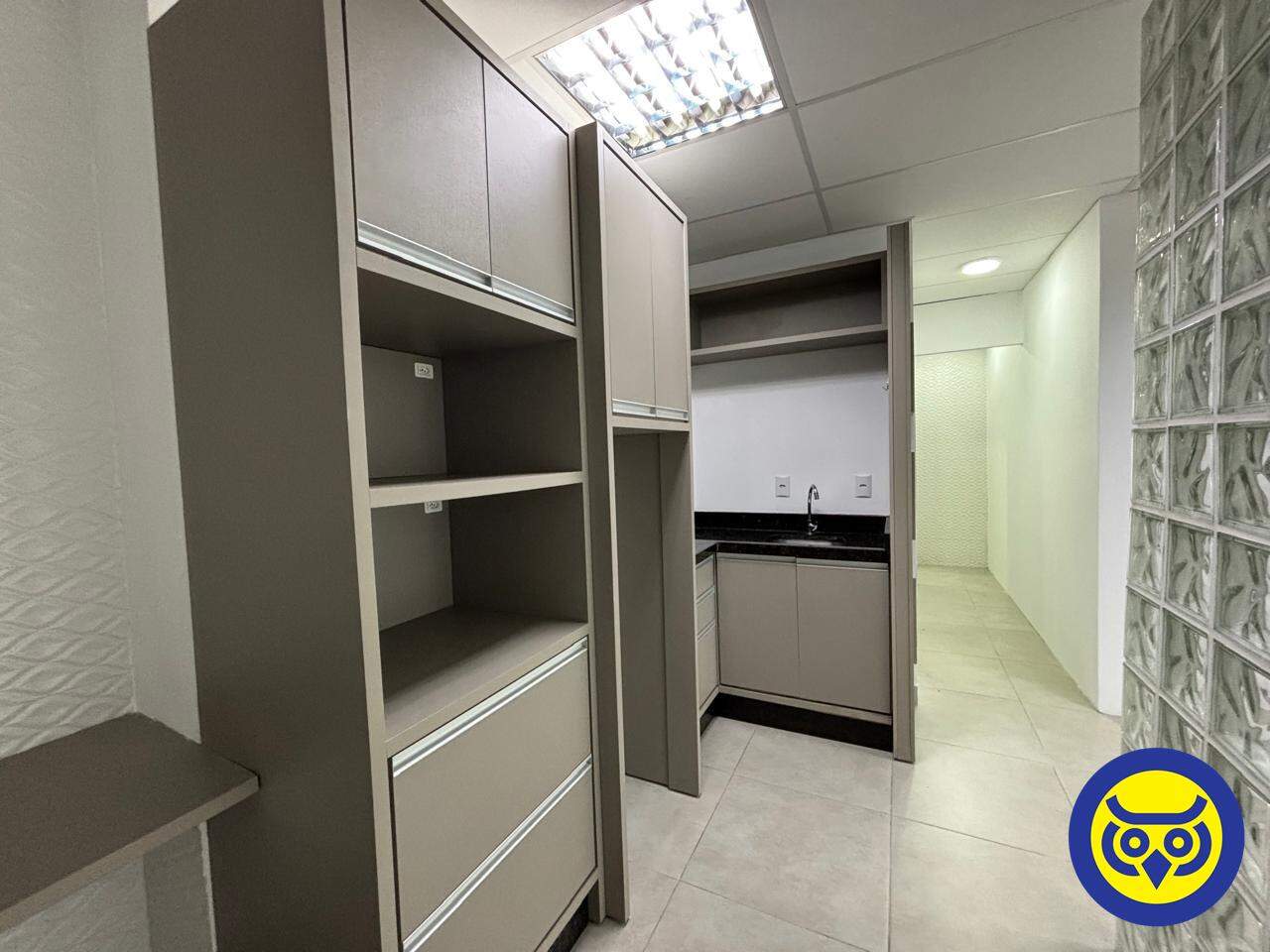 Prédio Comercial para aluguel no Centro: 