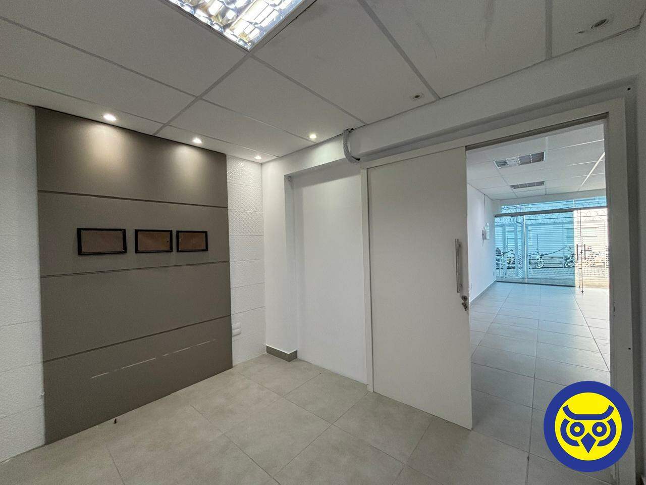 Prédio Comercial para aluguel no Centro: 