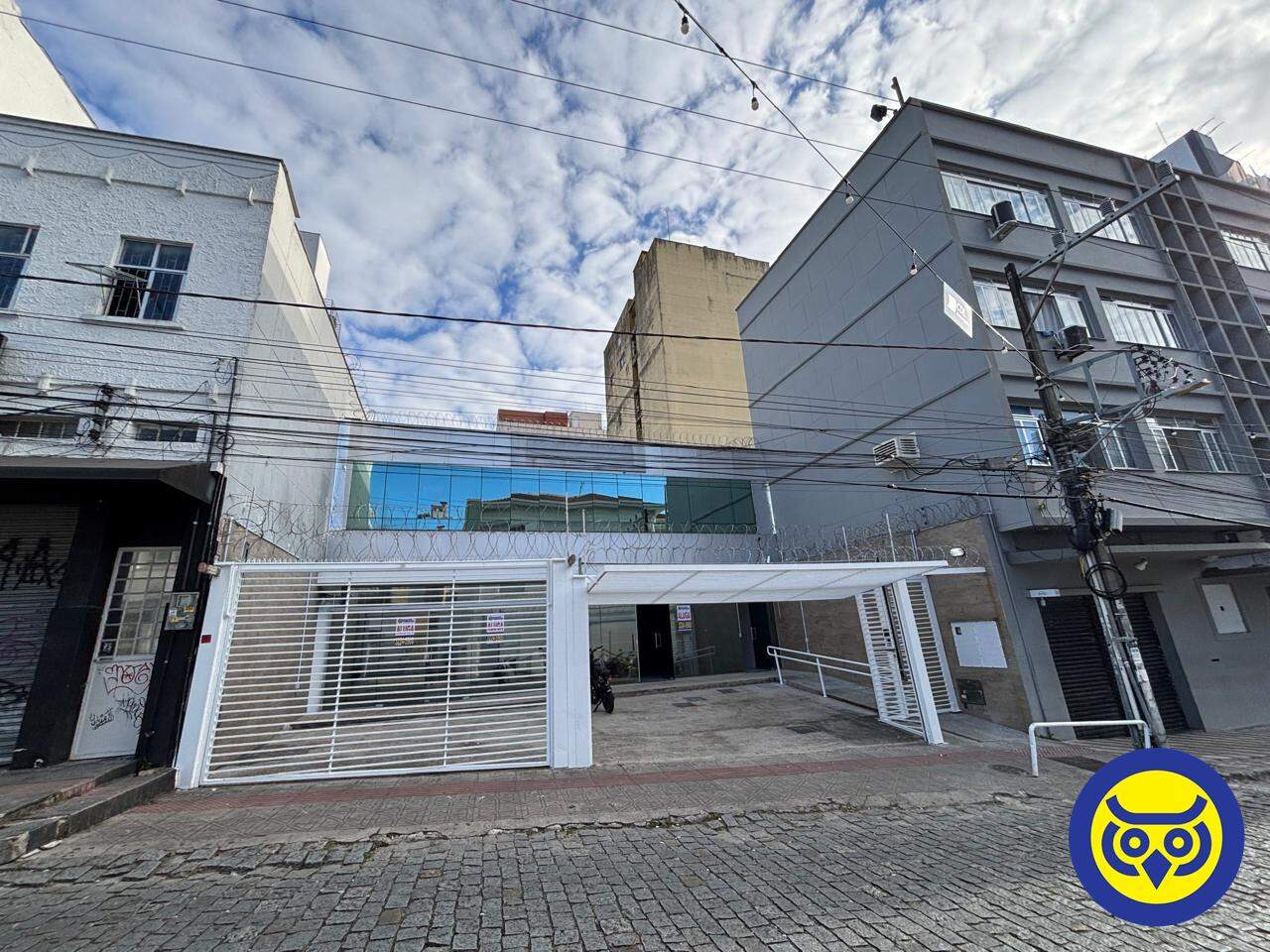 Prédio Comercial para aluguel no Centro: 