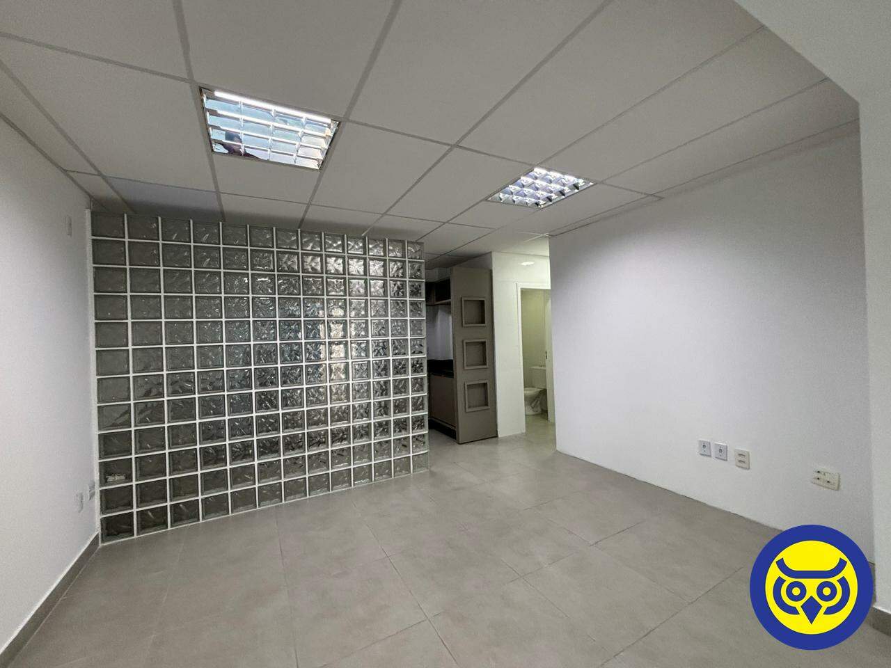 Prédio Comercial para aluguel no Centro: 