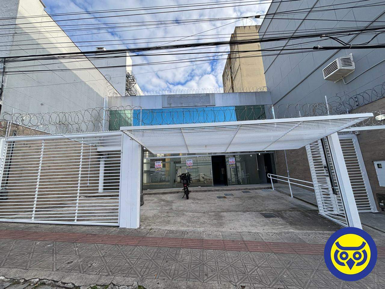 Prédio Comercial para aluguel no Centro: 
