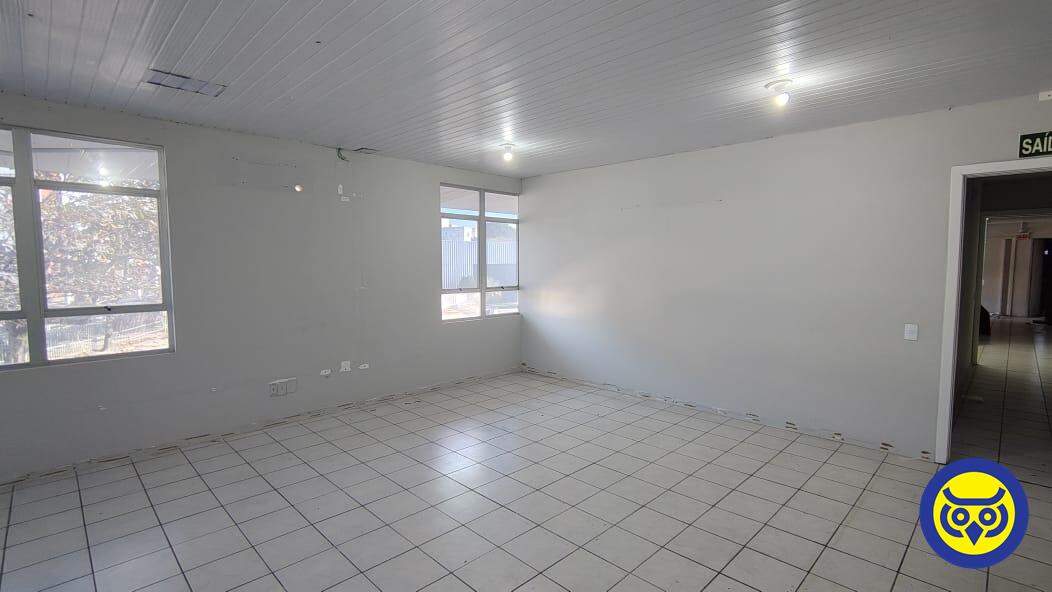 Loja para aluguel no Capoeiras: 
