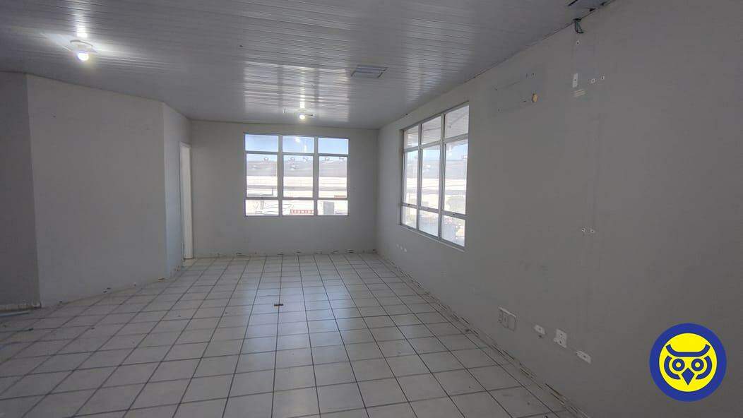 Loja para aluguel no Capoeiras: 