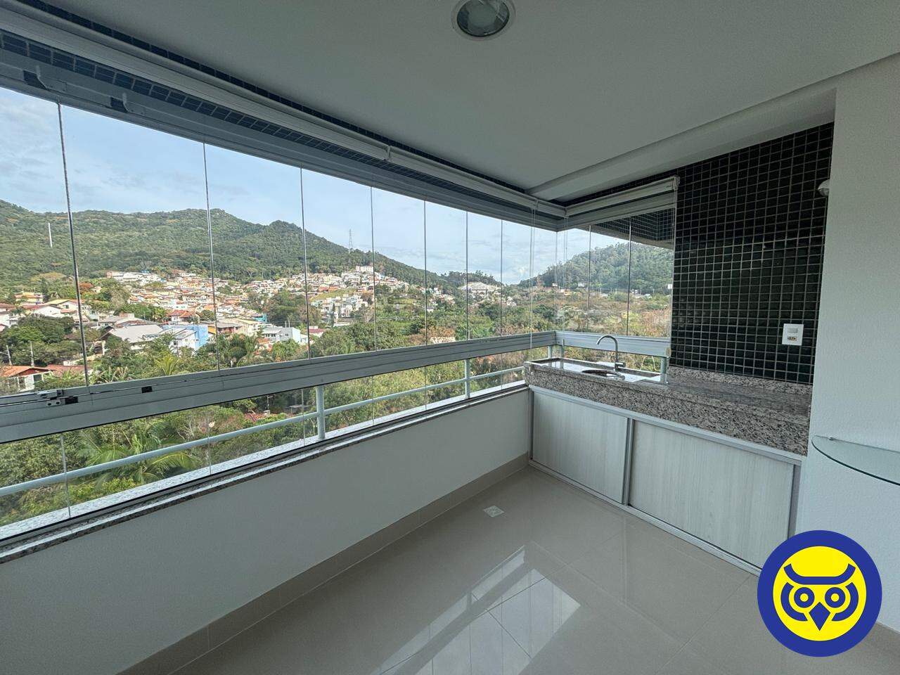 Apartamento para aluguel no Saco Grande: 