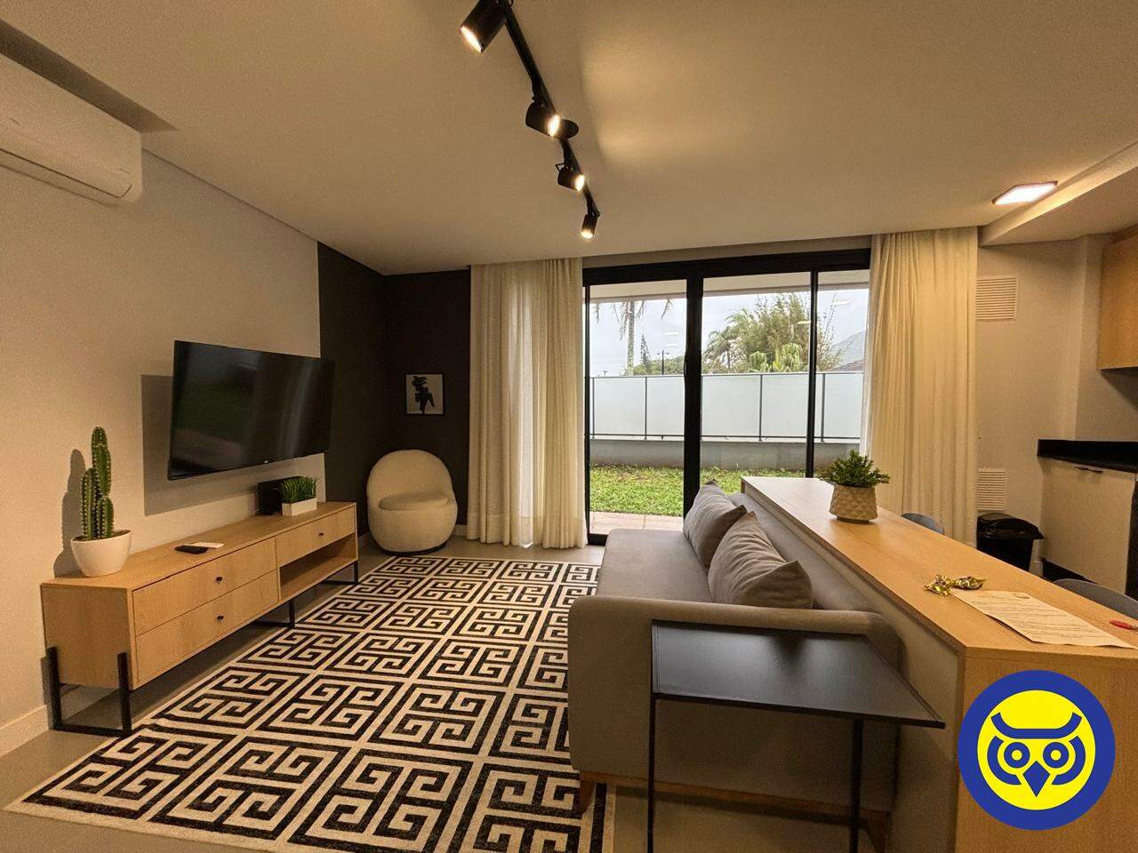 Apartamento para aluguel no Lagoa Da Conceição: 