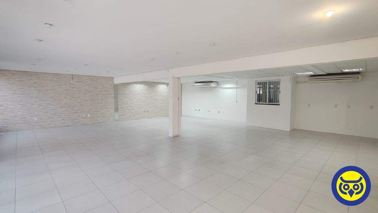 Prédio Comercial para aluguel no Estreito: 