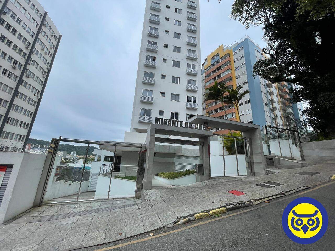 Apartamento para aluguel no Centro: 