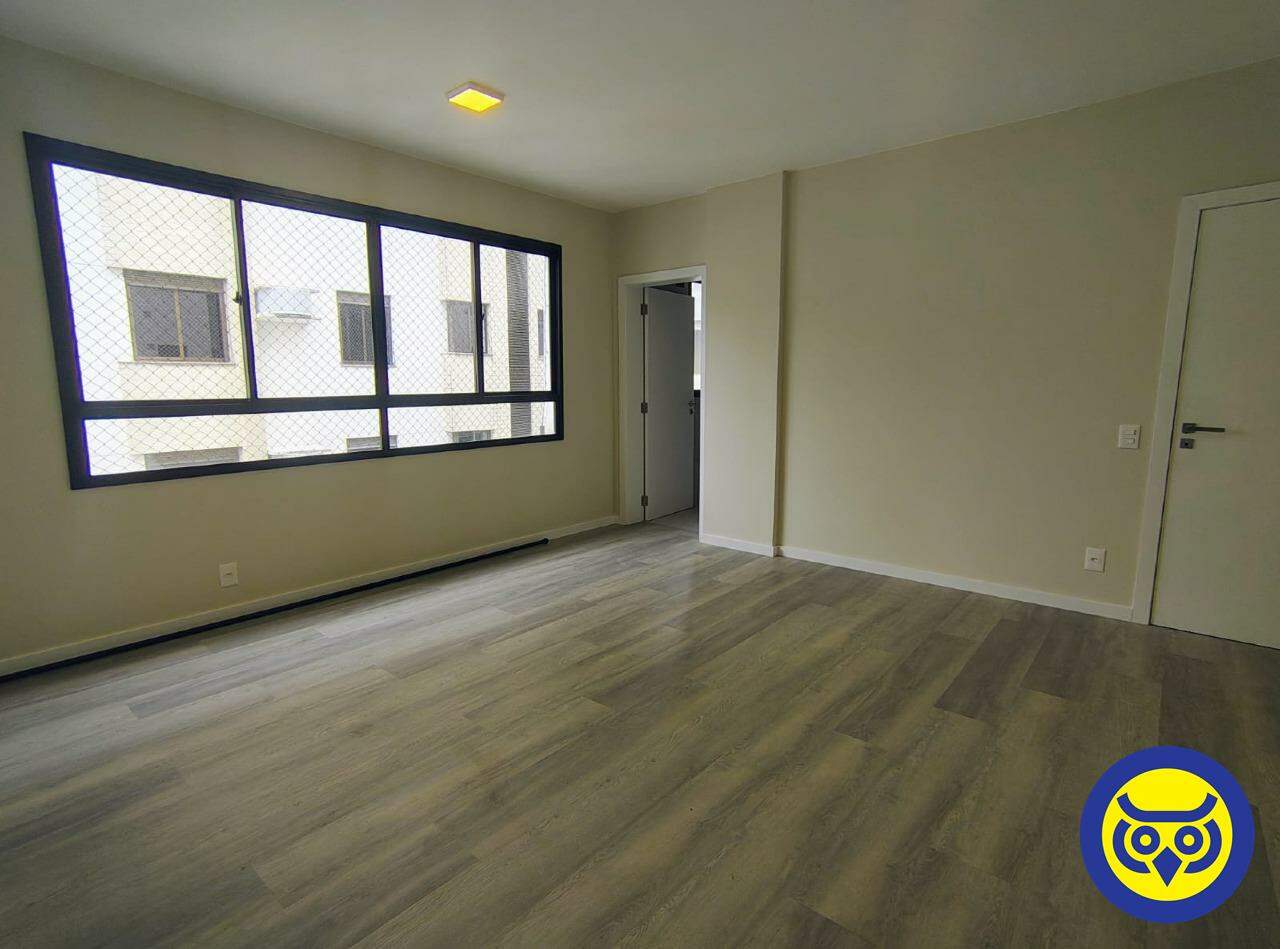 Apartamento para aluguel no Agronômica: