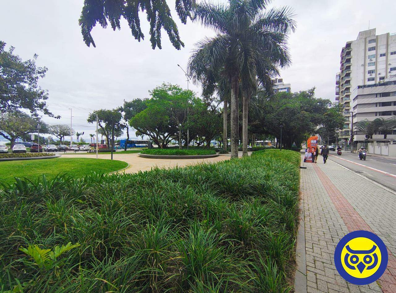 Apartamento para aluguel no Agronômica: