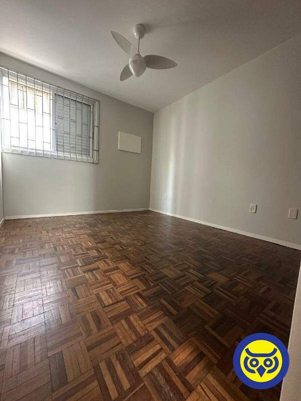 Apartamento para aluguel no Centro: 