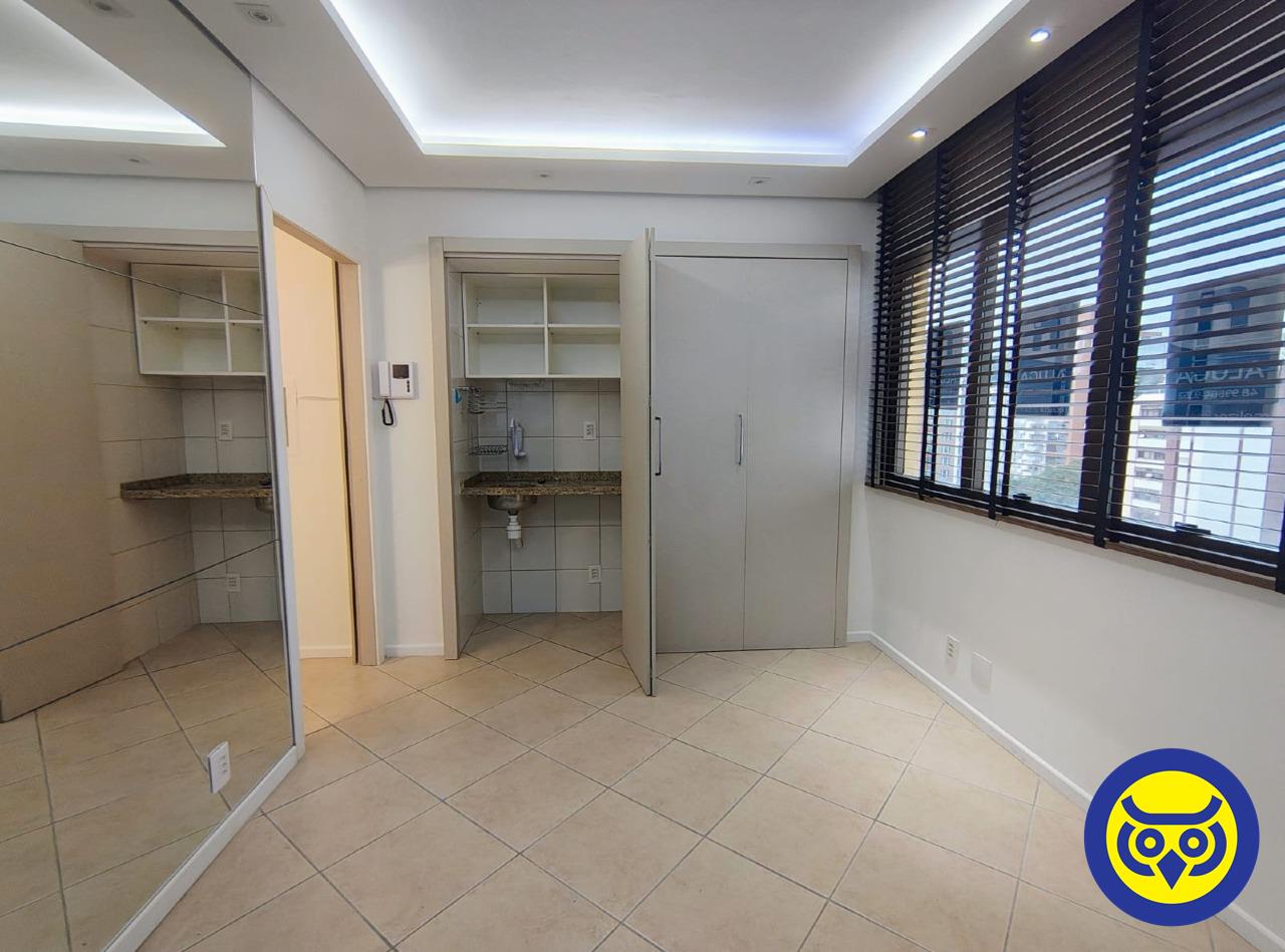 Sala para aluguel no Centro: 