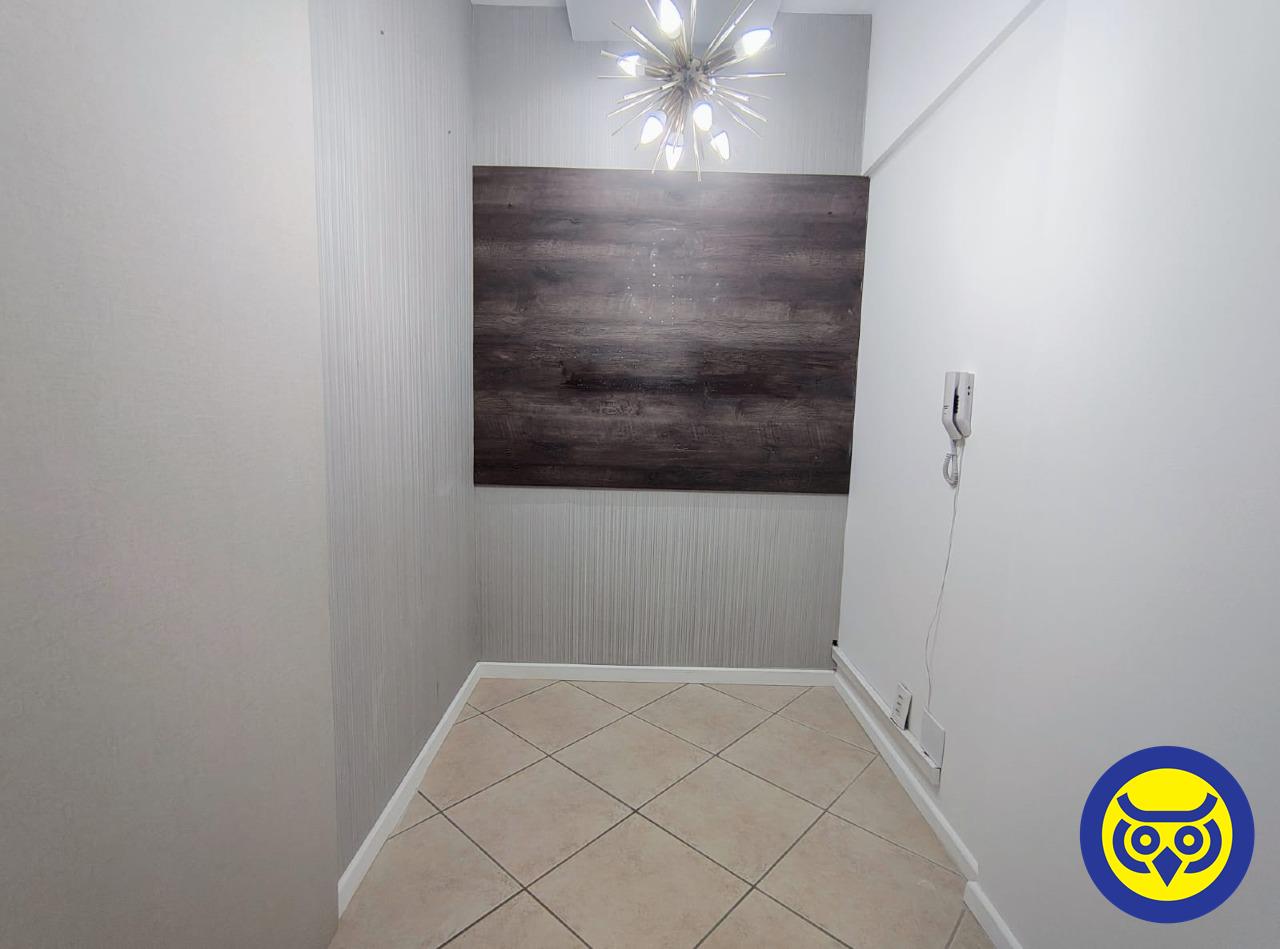 Sala para aluguel no Centro: 