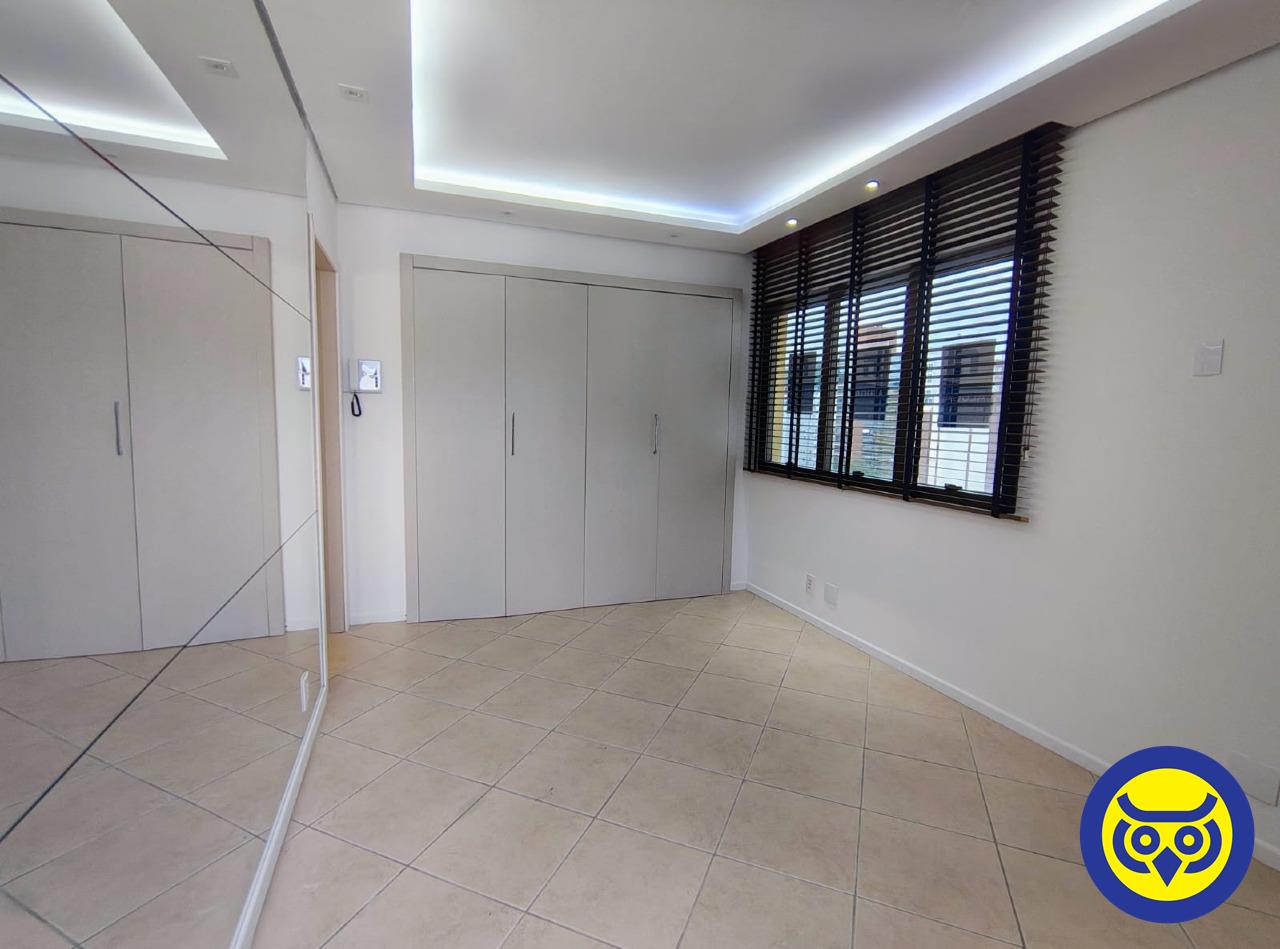 Sala para aluguel no Centro: 