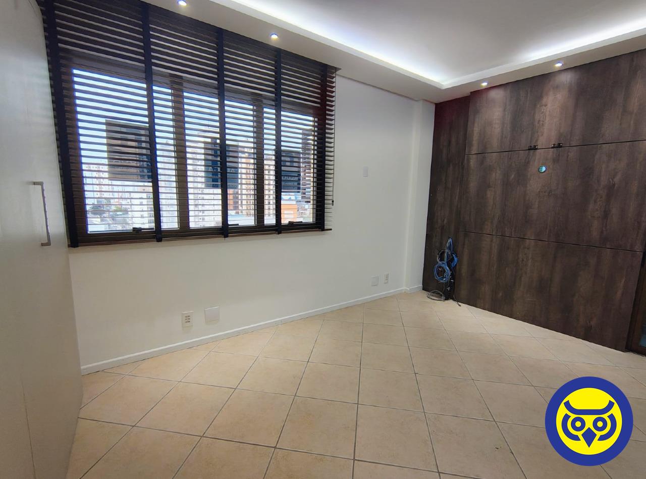Sala para aluguel no Centro: 