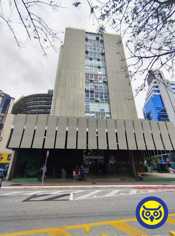 Sala para aluguel no Centro: 
